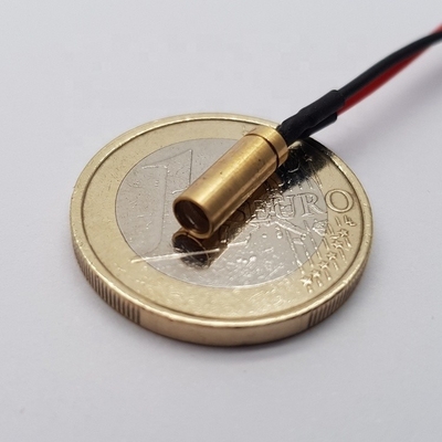 650nm 5VDC Line Laser Module με 5000 ώρες διάρκεια ζωής και χρυσοχρωματισμένο σκελετό από χαλκό